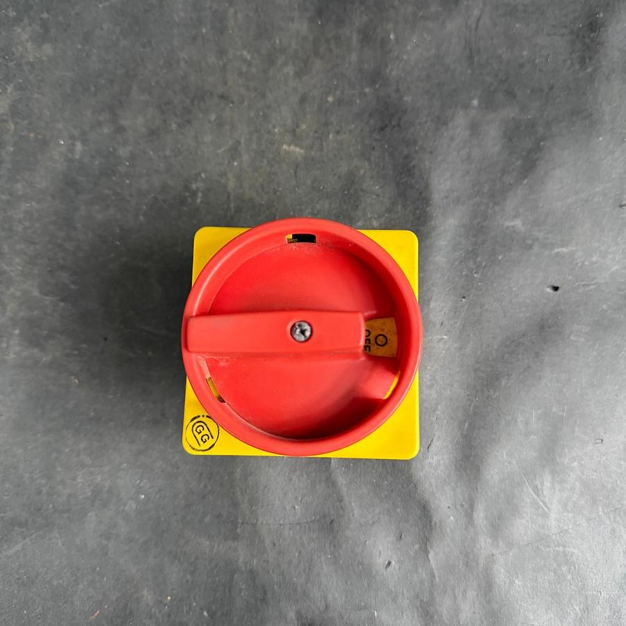 Used GIOVENZANA SERIES P012 POSITION SWITCH