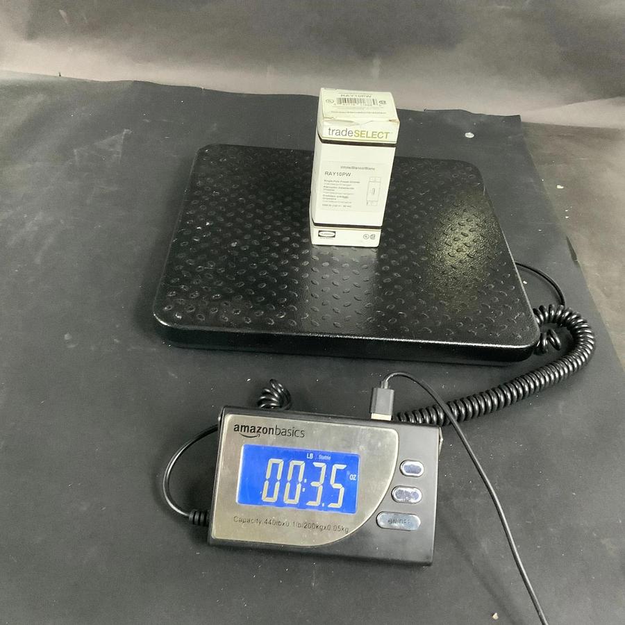 HUBBELL TRADESELECT RAY10PW SINGLE-POLE PRESET DIMMER ($40 OBO)