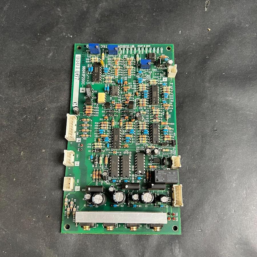 Used MITSUBISHI 96041P200C-14 CIRCUIT BOARD ($140 OBO)