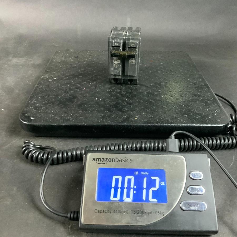 Used GE THQL2120 CIRCUIT BREAKER ($15 OBO)