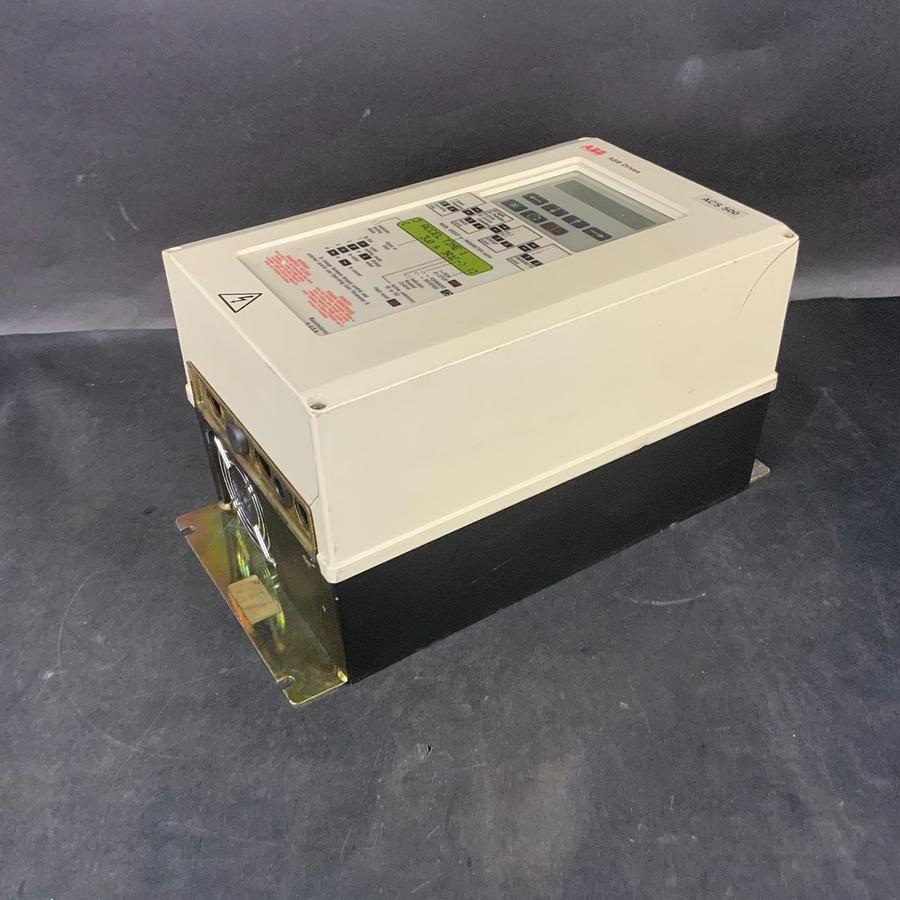 Used ABB ACS501-003-4-00P5 AC DRIVE ($225 OBO)