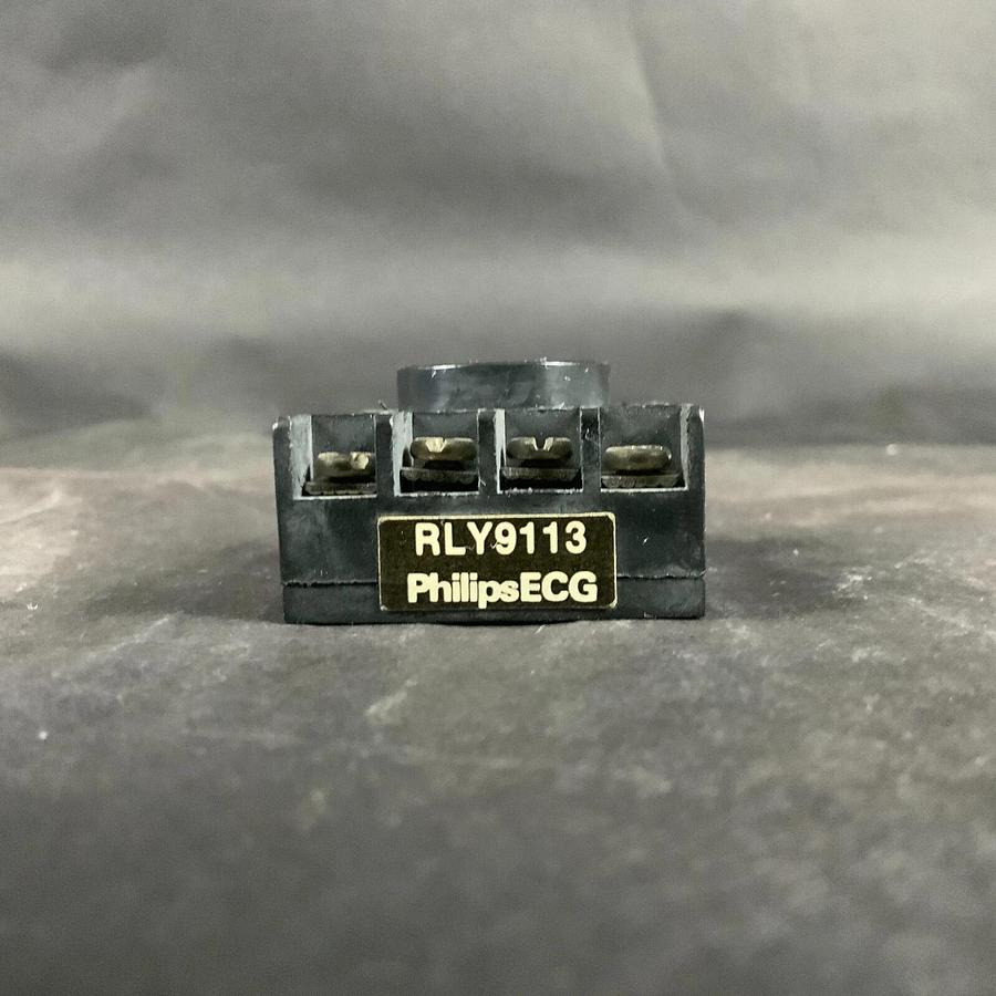 Used PHILIPS ECG RLY9113 RELAY SOCKET ($5 OBO)