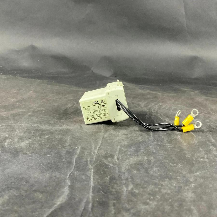 Used FUJI SZ-ZM1 SURGE SUPPRESSOR ($6 OBO)