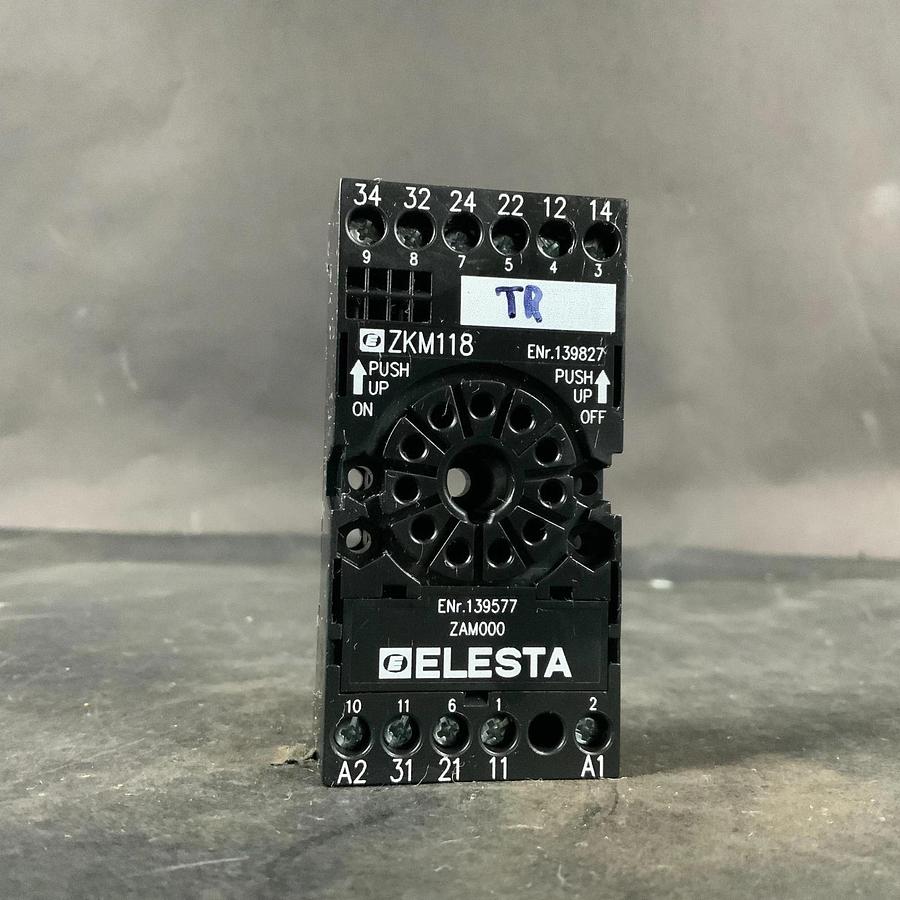 Used ELESTA ZKM118 RELAY BASE ($12 OBO)
