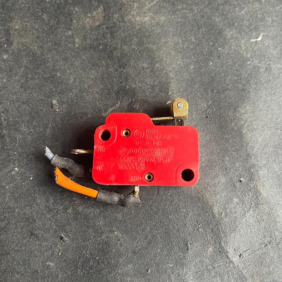Used MARQUARDT 1006 MICRO SWITCH