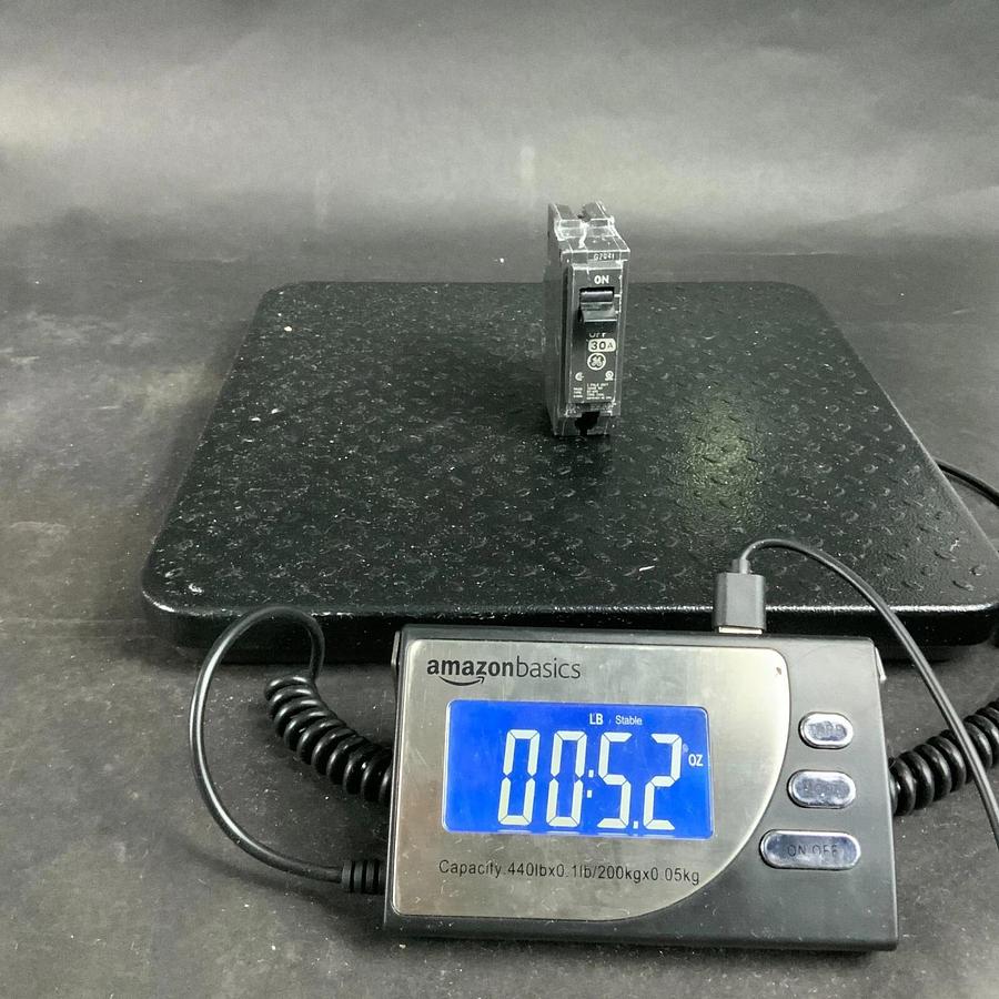 Used GE RT-690 30A 1 POLE CIRCUIT BREAKER ($10 OBO)