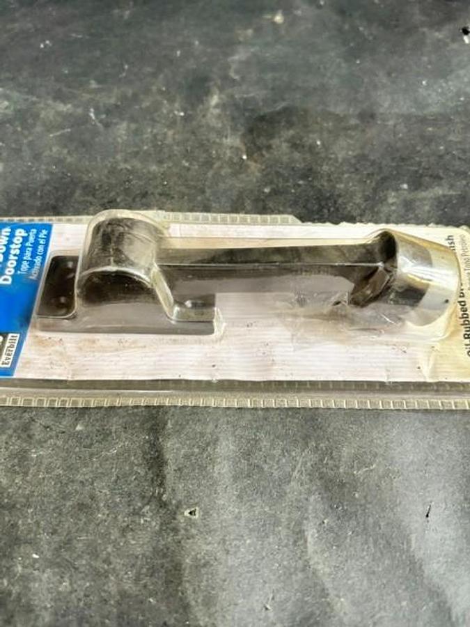 Used EVERBILT KICK DOWN DOORSTOP