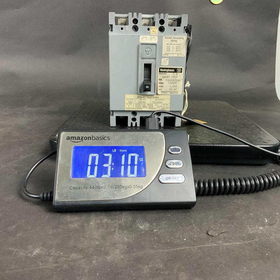 Used WESTINGHOUSE HFB3100 CIRCUIT BREAKER ($35 OBO)