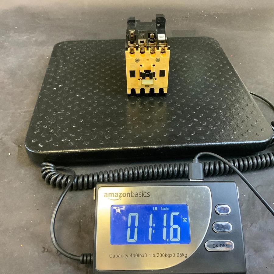 Used ALLEN BRADLEY 100-A18NL3 C CONTACTOR ($15 OBO)