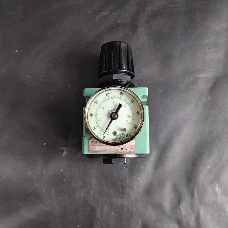 Used NUMATICS R30R-4 PNEUMATIC REGULATOR VALVE ($35 OBO)