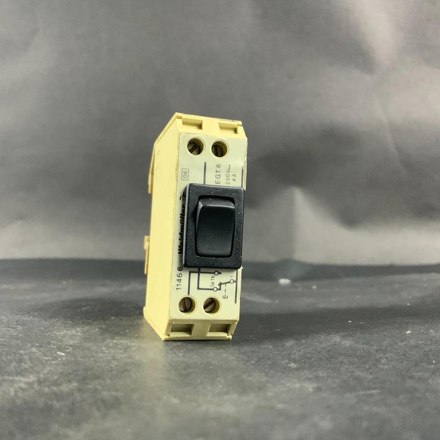 Used WEIDMULLER EGT 6 DIGITAL SIGNALING SWITCH ($25 OBO)