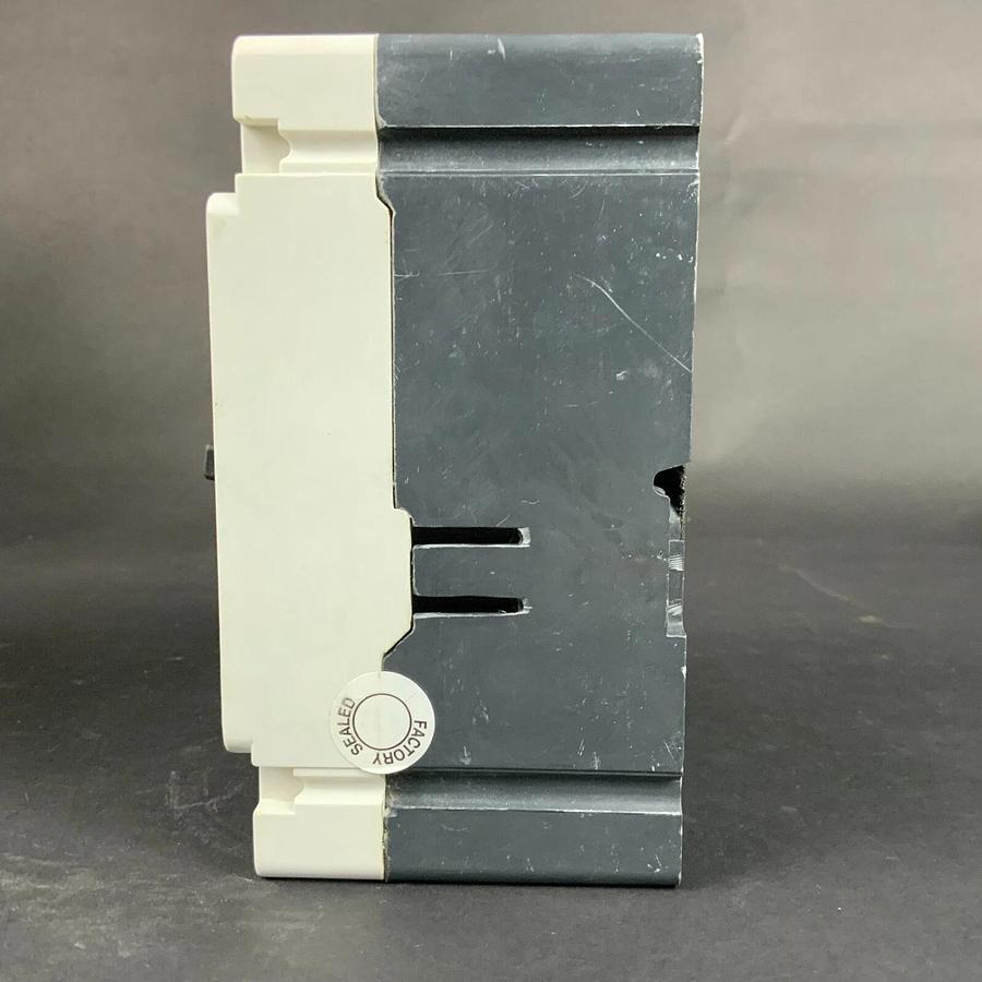 Used EATON FDC3050-NSB CIRCUIT BREAKER -BRAND NEW IN BOX- ($750 OBO)