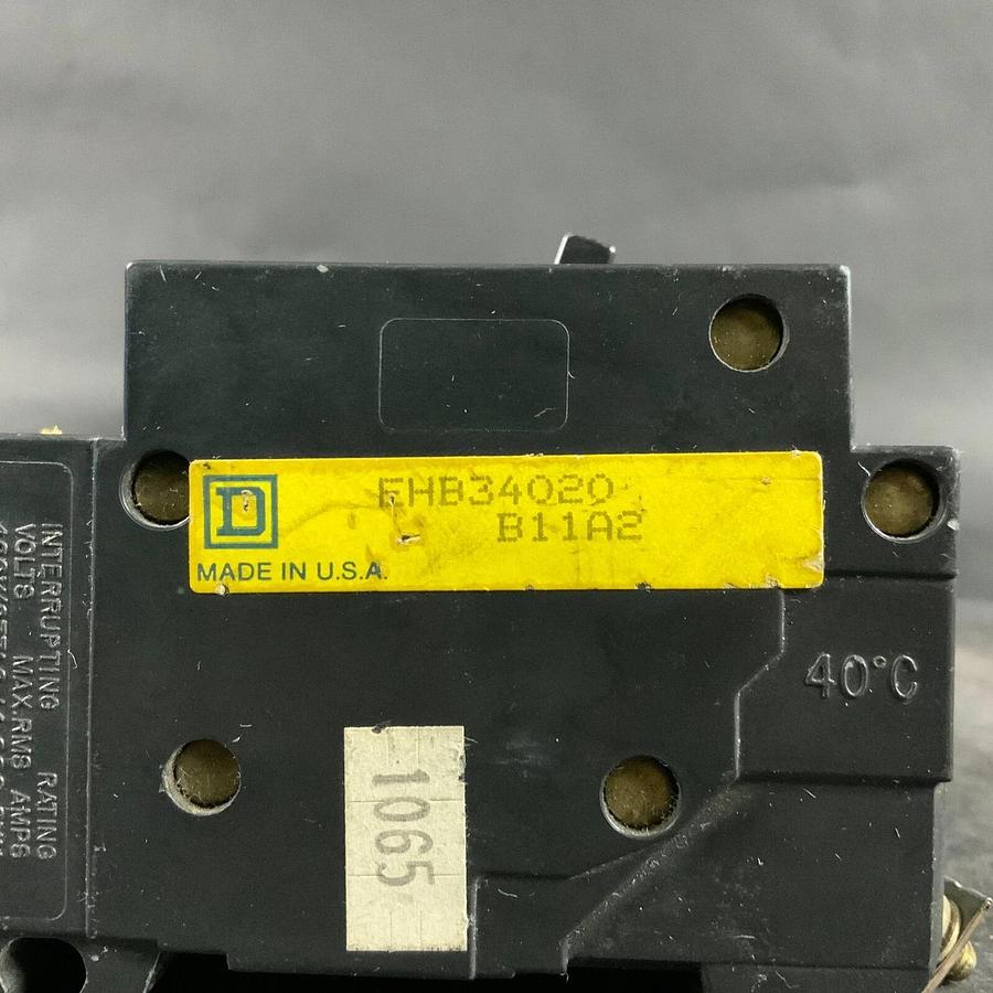 Used SQUARE D EHB34020 3 POLE CIRCUIT BREAKER ($250 OBO)