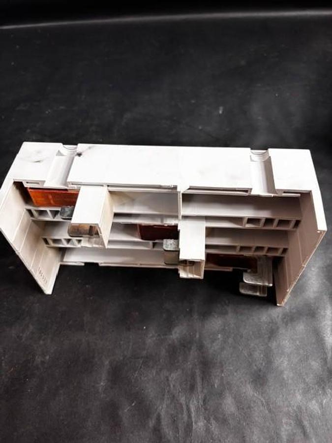 Used SIEMENS 8US1213-4AQ03 BUSBAR ADAPTER ($32 OBO)