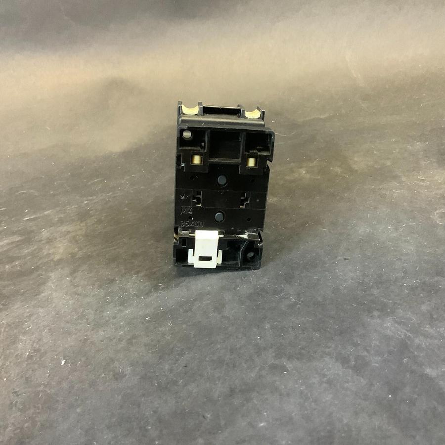 Used MOELLER DIL 00AM-10 110V CONTACTOR ($40 OBO)