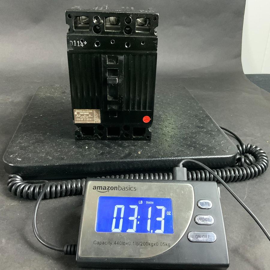 Used GENERAL ELECTRIC TED134020 CIRCUIT BREAKER ($35 OBO)