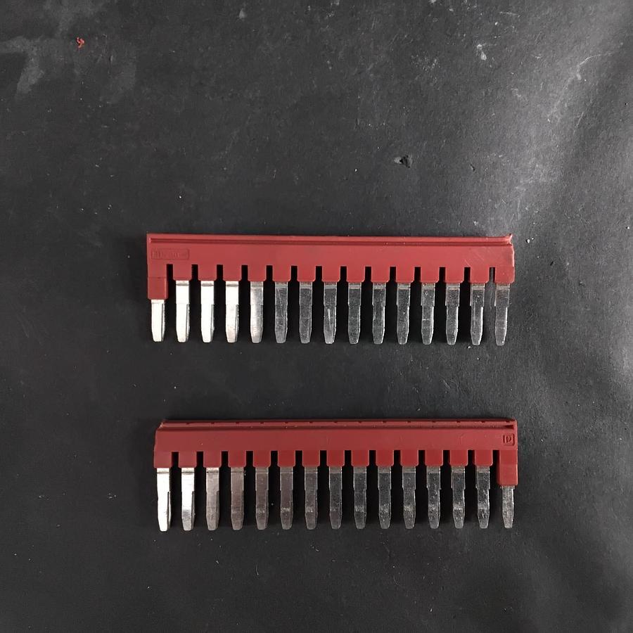Used ALLEN BRADLEY CJP3-15 PLUG-IN BRIDGES ($3 OBO)