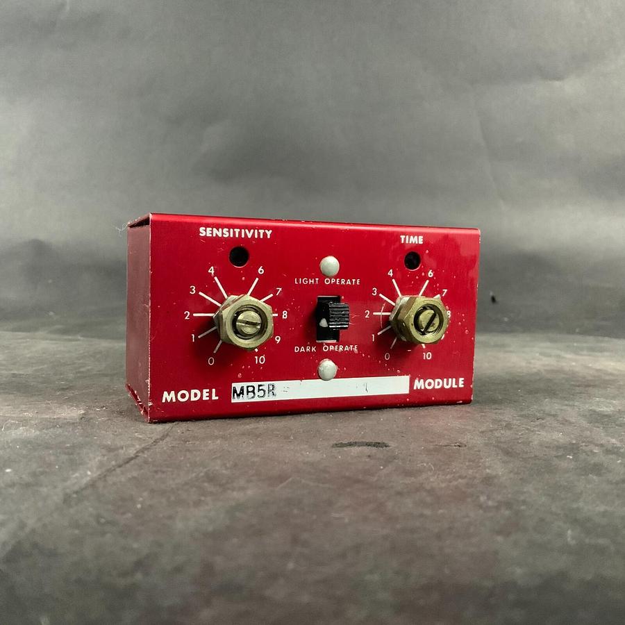 Used BANNER MB5R LOGIC MODULE ($100 OBO)