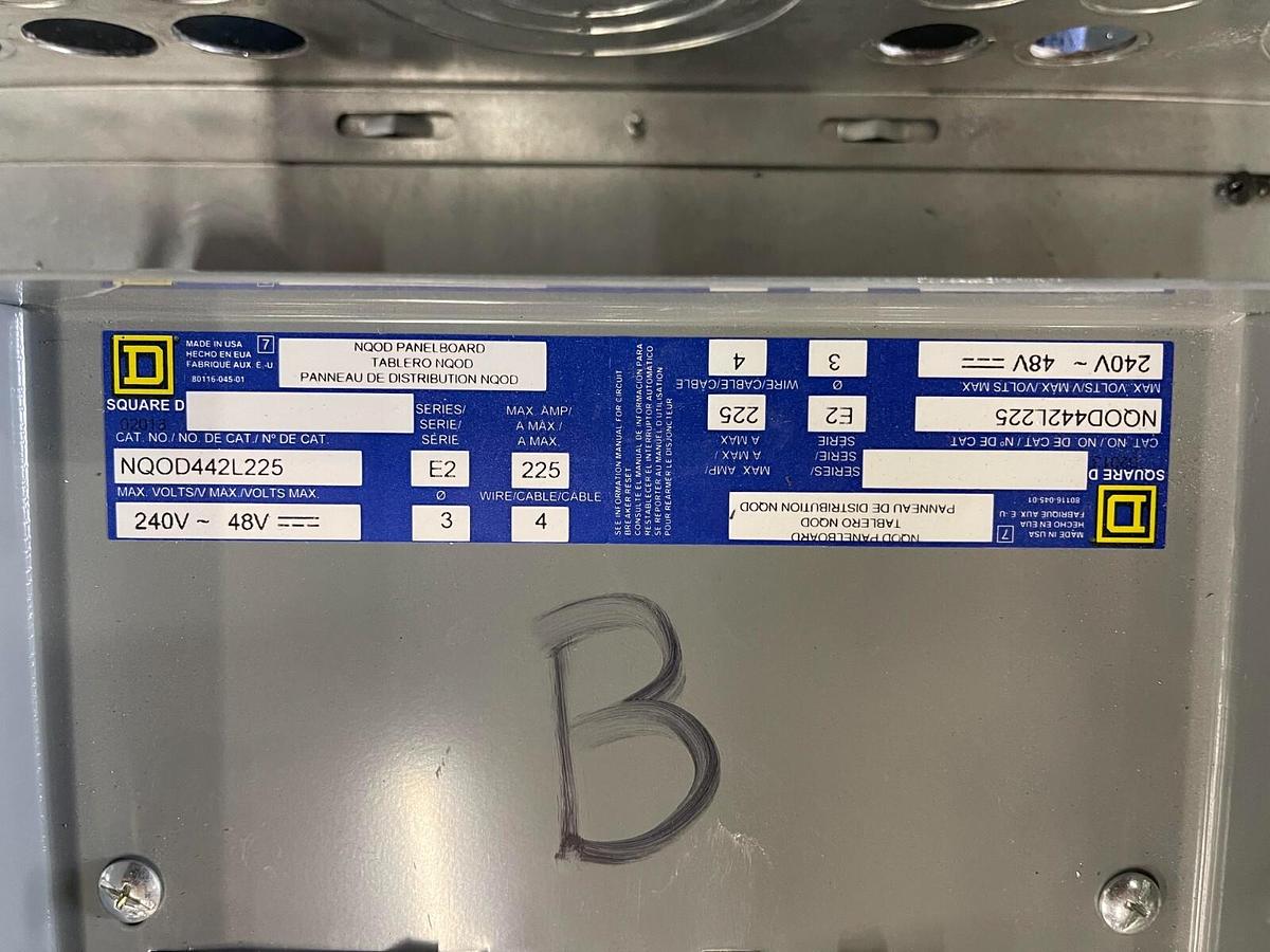 Used Square D Panelboard Cat No NQOD442L225 225 A ($699.99 OBO!!!)