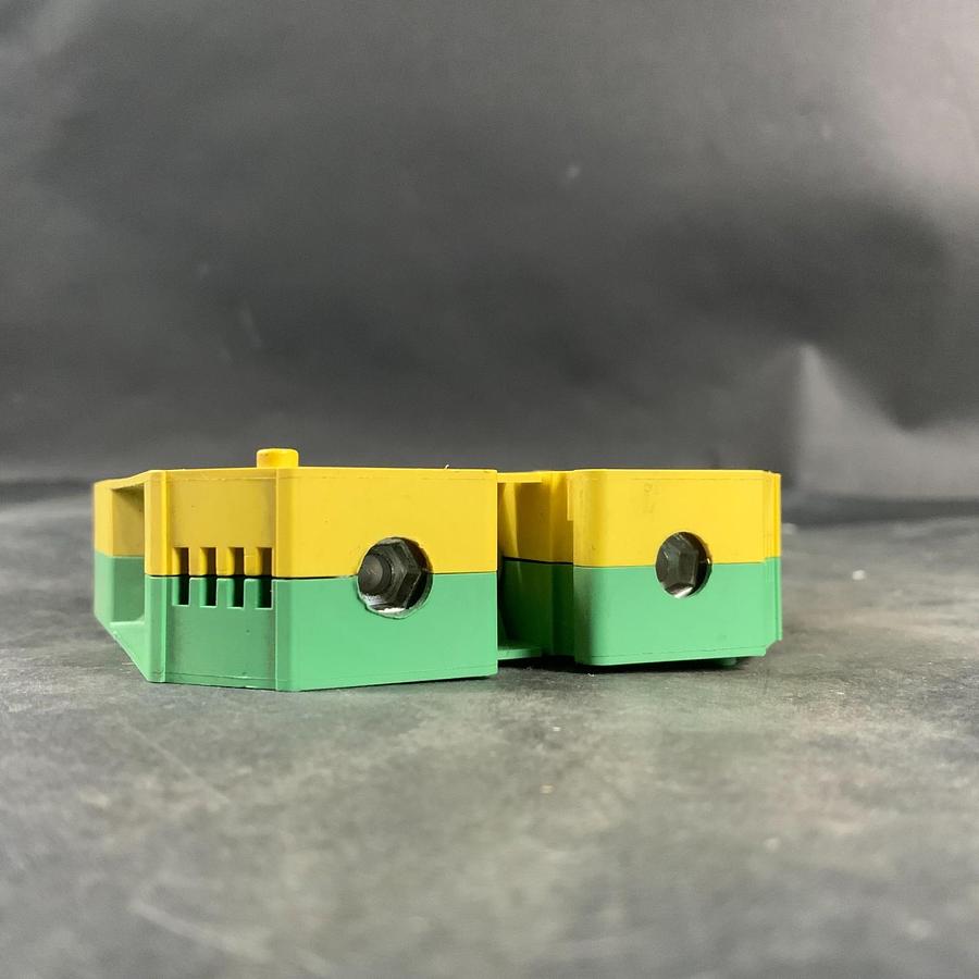 Used WEIDMULLER WPE 70N TERMINAL GROUND BLOCK ($8 OBO)