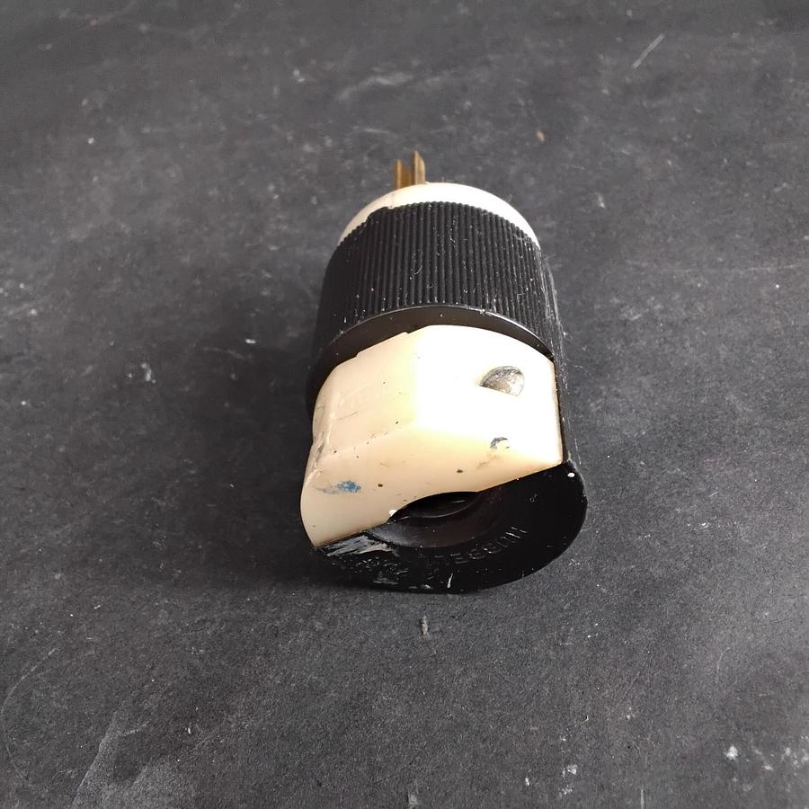 Used HUBBELL HBL5266C INSULGRIP PLUG ($17 OBO)