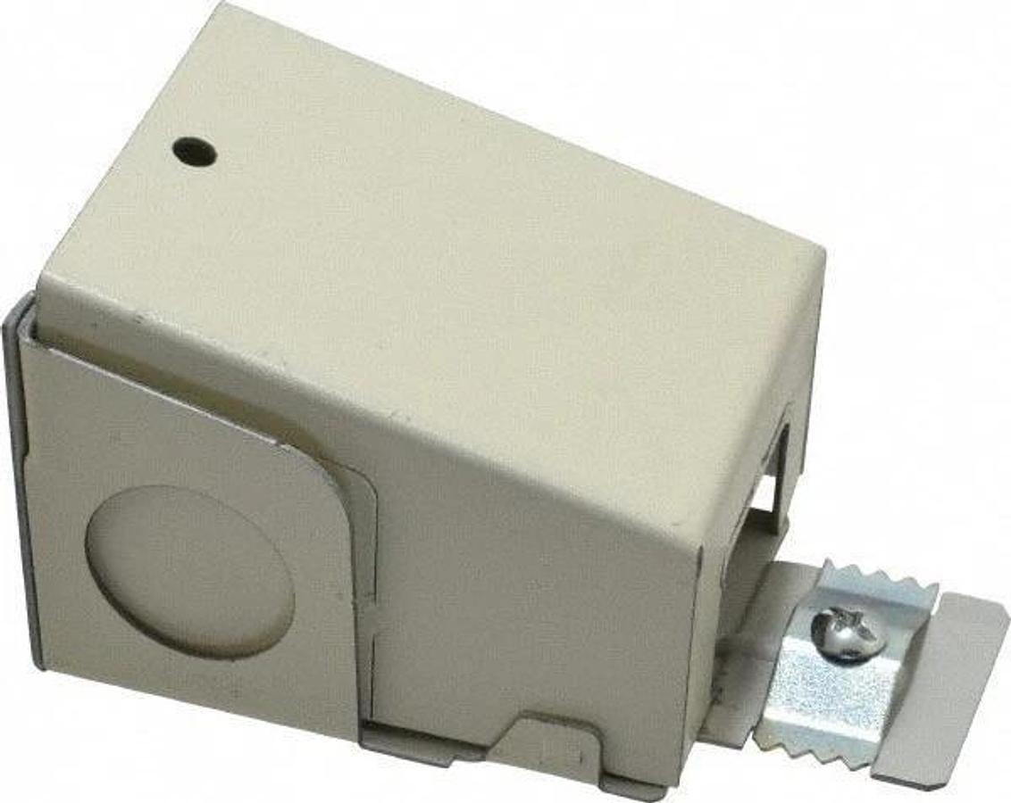 WIREMOLD V2010A3 ENTRANCE END FITTING ($13 OBO)