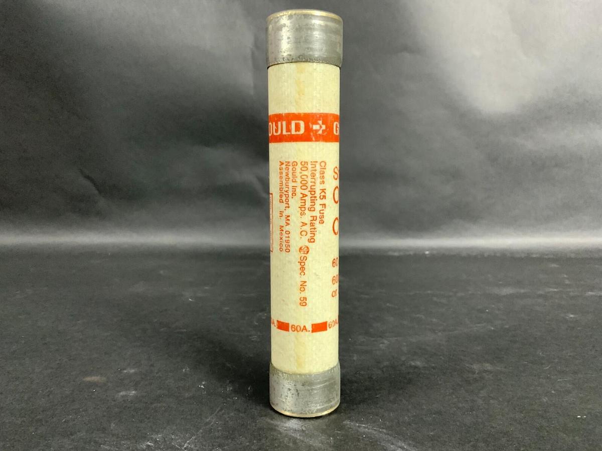 Used FERRAZ SHAWMUT OTS60 FUSE ($10 OBO)