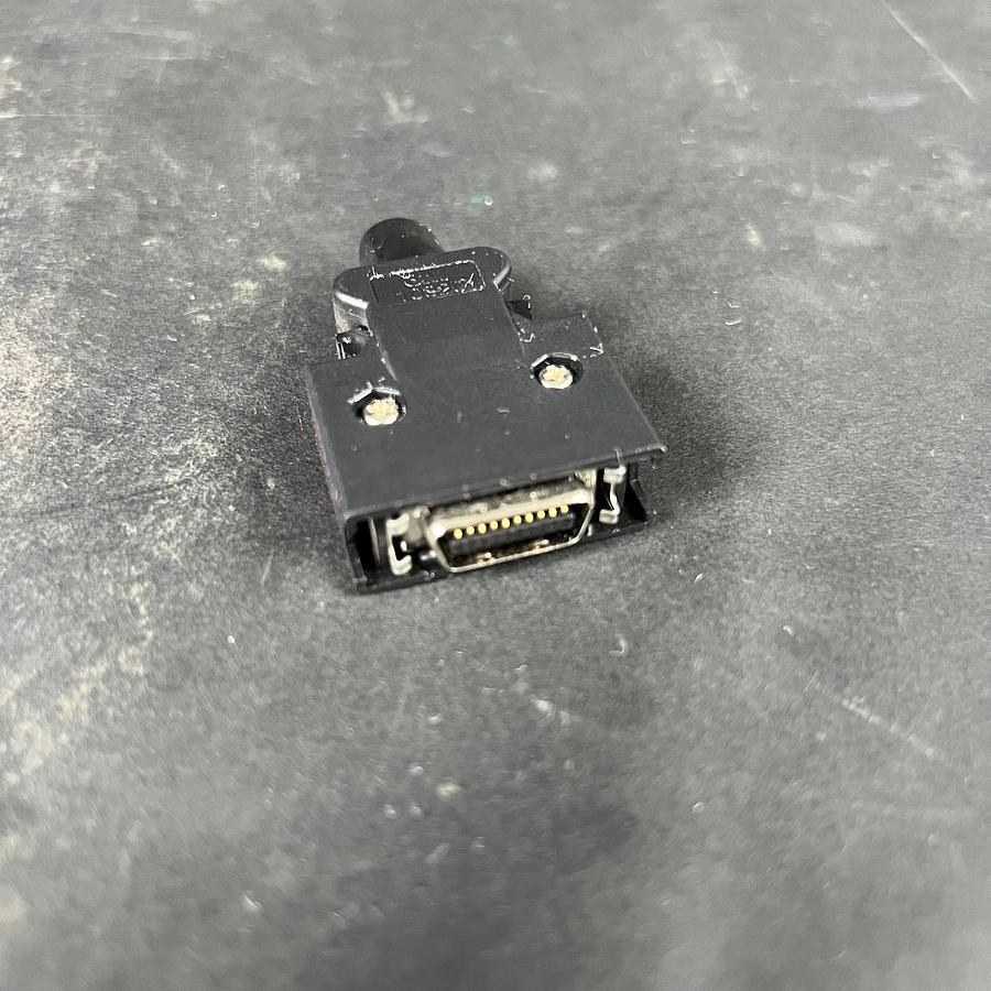 Used 3M 10320 CONNECTOR ($10 OBO)