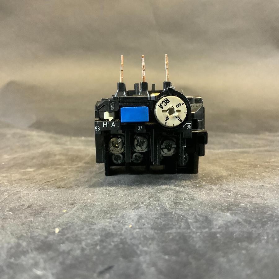 Used MITSUBISHI TH-N12 4-6A OVERLOAD RELAY ($10 OBO)