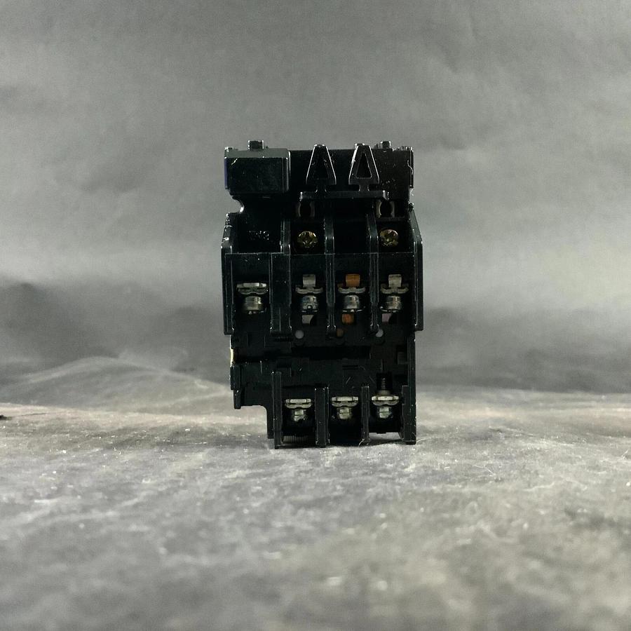Used MITSUBISHI TH-N12 2.8-4.4A OVERLOAD RELAY ($20 OBO)