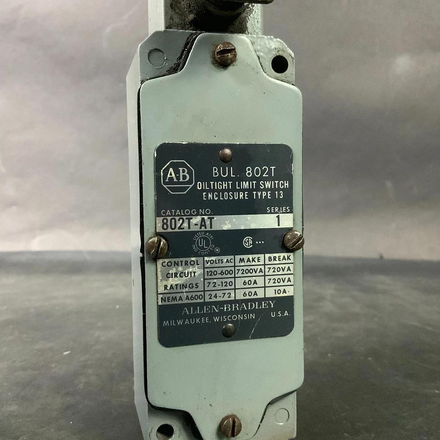Used ALLEN BRADLEY 802T-AT LIMIT SWITCH ($60 OBO)
