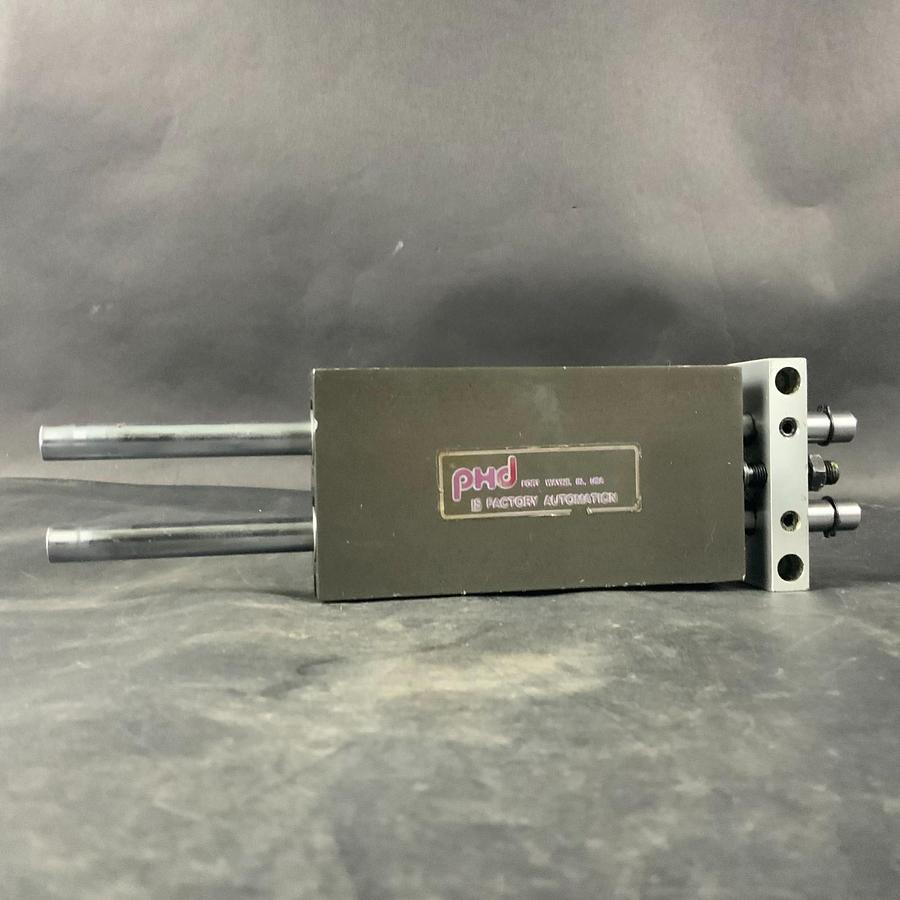 Used PHD MS04 2X4-11 PNEUMATIC CYLINDER ($50 OBO)
