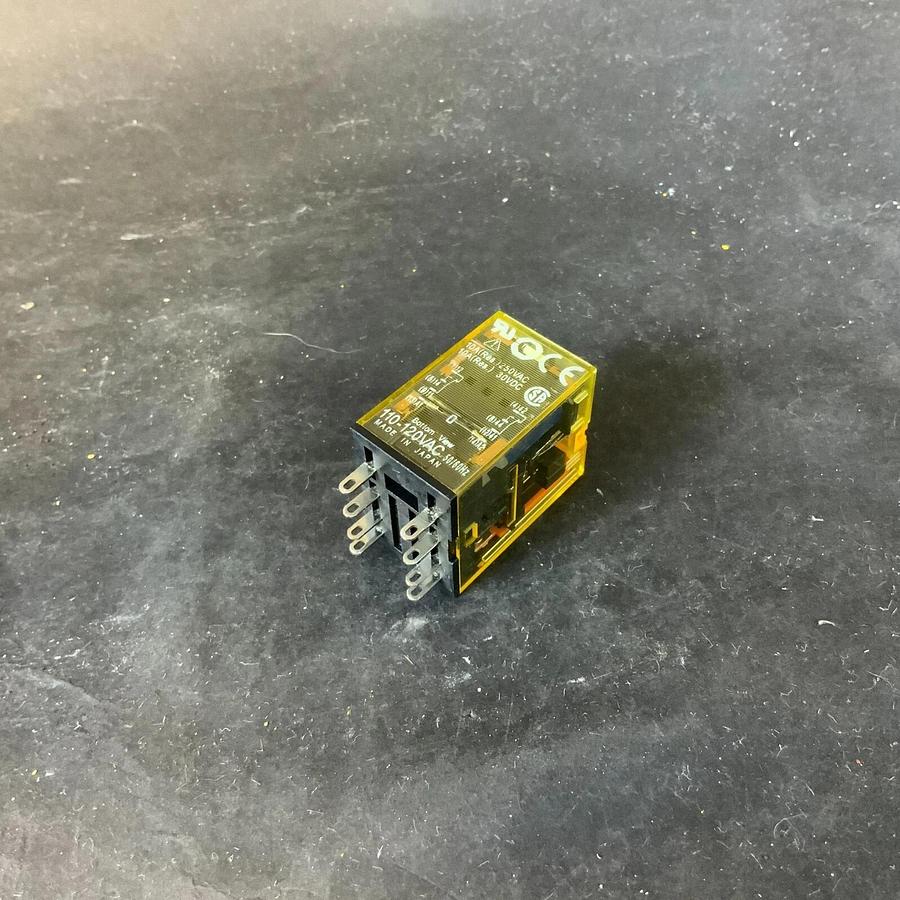 Used IDEC RU2S-C-A110 RELAY ($8 OBO)
