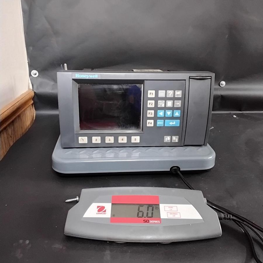 Used HONEYWELL 559T12-0024-24 OPERATOR INTERFACE ($400 OBO)