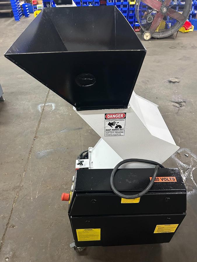 Used CONAIR NCR-614S Granulator/Grinder