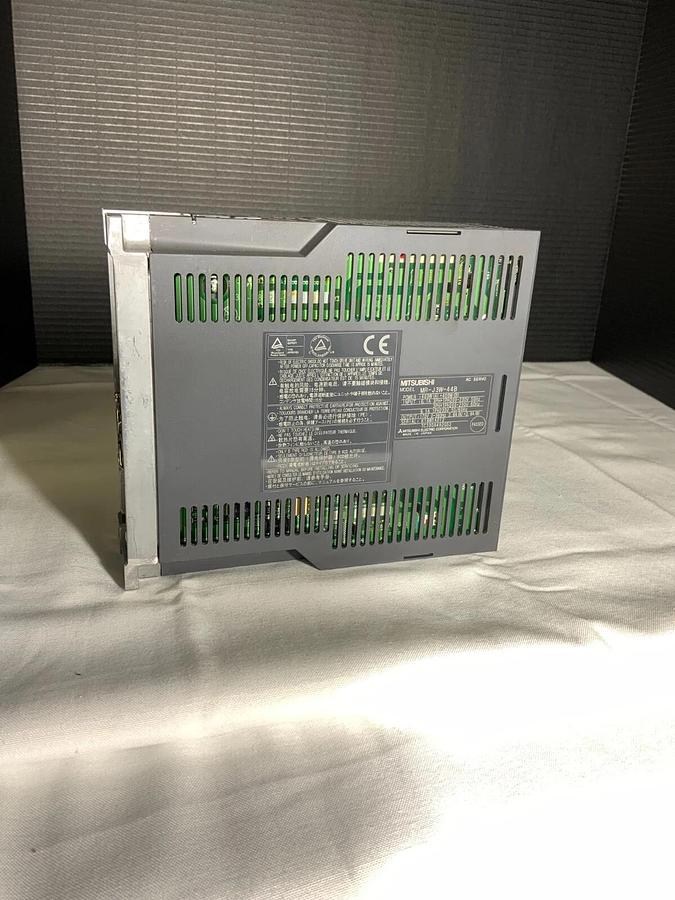 Used MITSUBISHI MR-J3W-44B ($65.99/ EACH OBO)