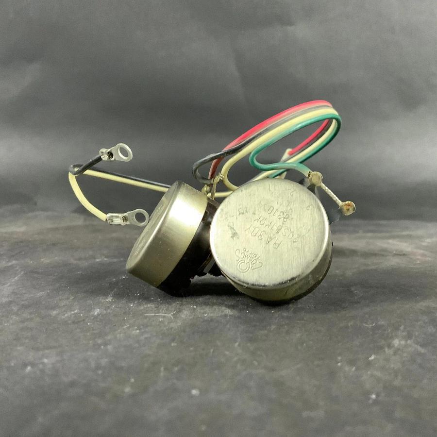 Used NOBLE RA30YN-20SB-1K POTENTIOMETER - SET OF 2 ($20 OBO)