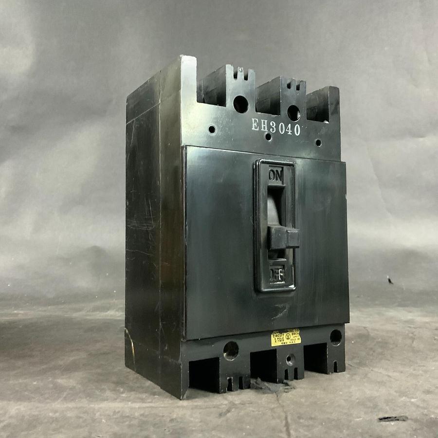 Used WESTINGHOUSE EH3040 CIRCUIT BREAKER ($80 OBO)