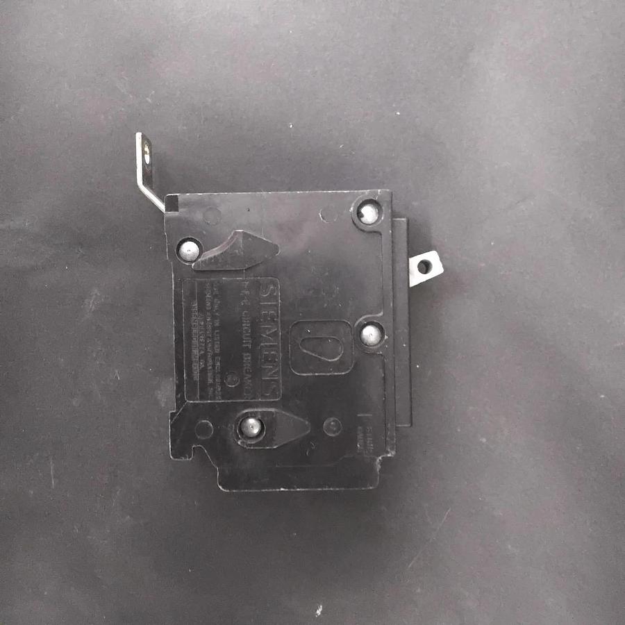 Used SIEMENS XR-1785 HBL CIRCUIT BREAKER ($28 OBO)