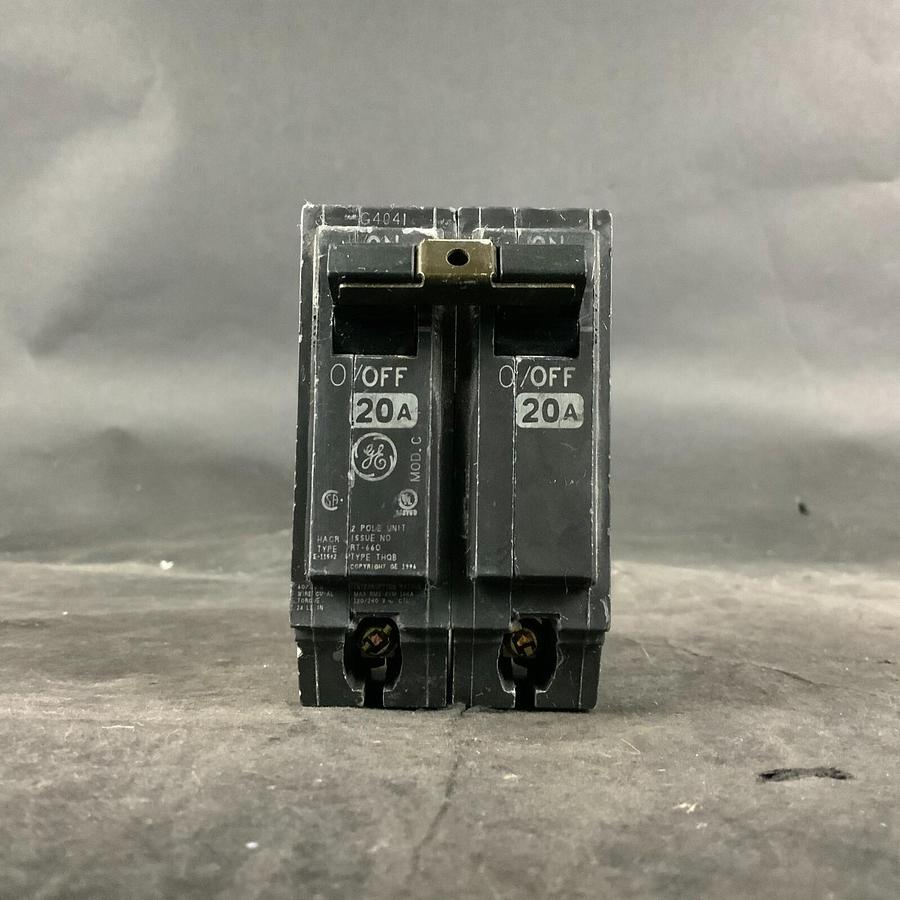 Used GENERAL ELECTRIC RT-660 CIRCUIT BREAKER ($15 OBO)