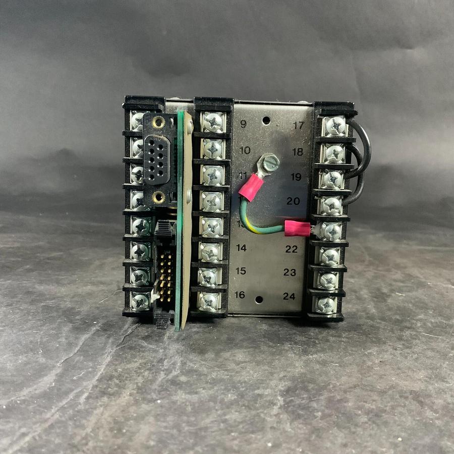 Used WATLOW 922A-6BB0-A000 TEMPERATURE CONTROLLER ($200 OBO)