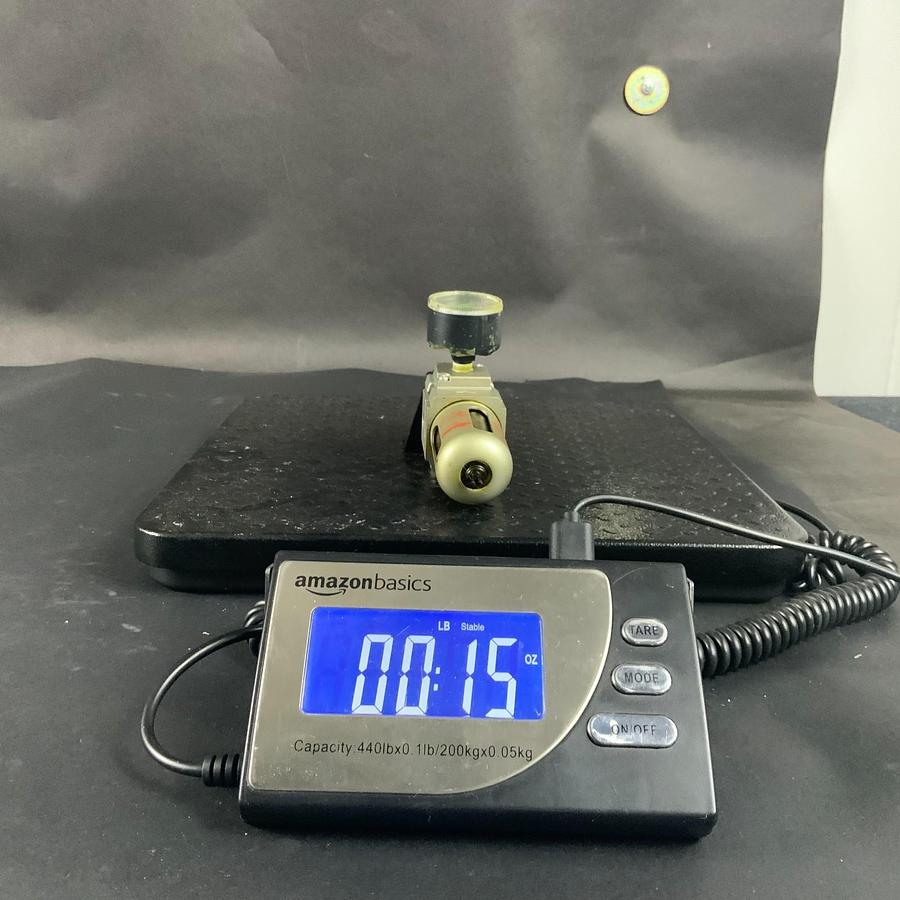 Used SMC AW20-01B-C-X2252 REGULATOR W/ GUAGE ($35 OBO)