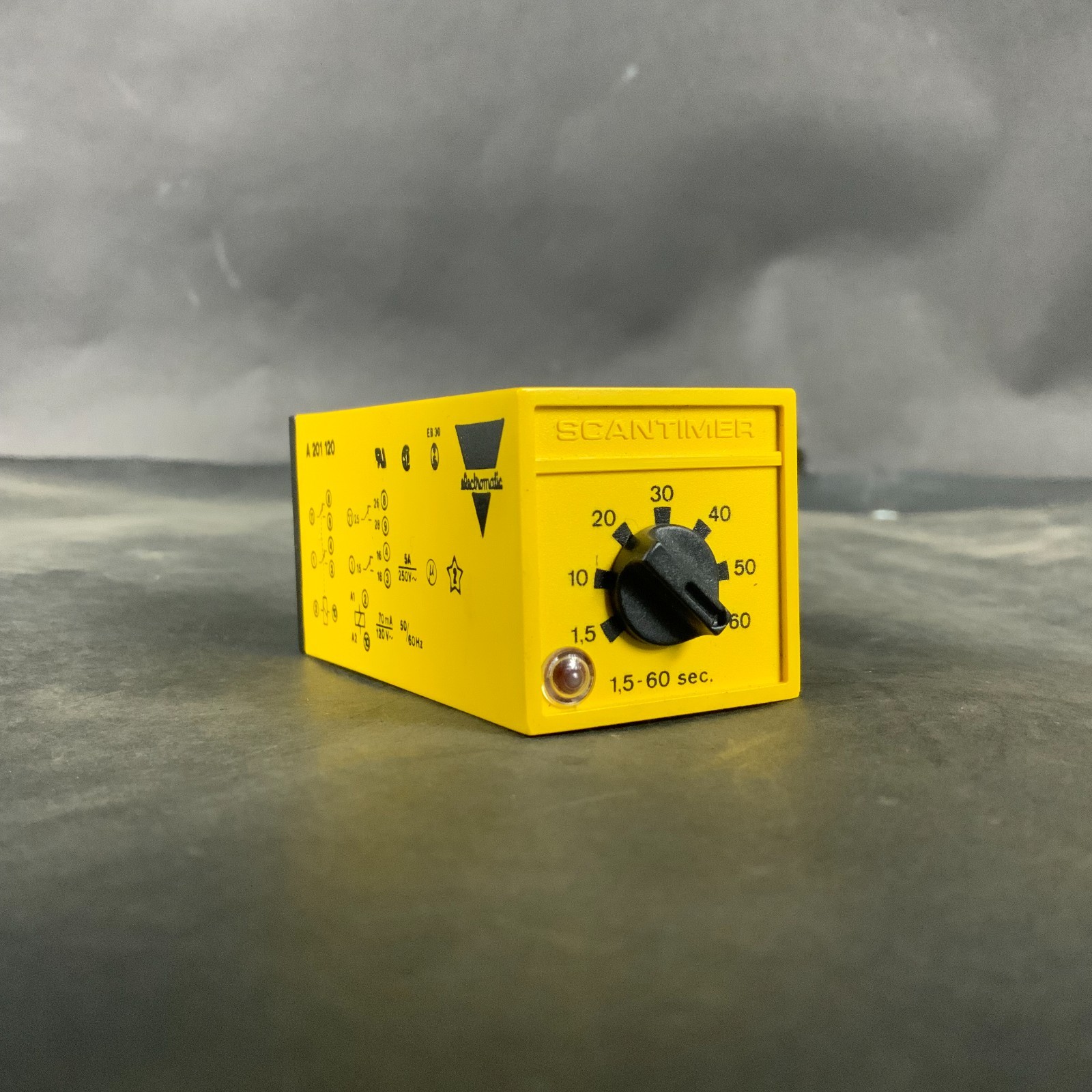 Used ELECTROMATIC A201120 TIMER ($110 OBO)
