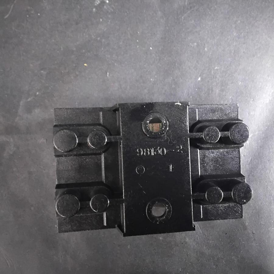 Used LITTELFUSE LR25030-2SR FUSE BLOCK ($12 OBO)