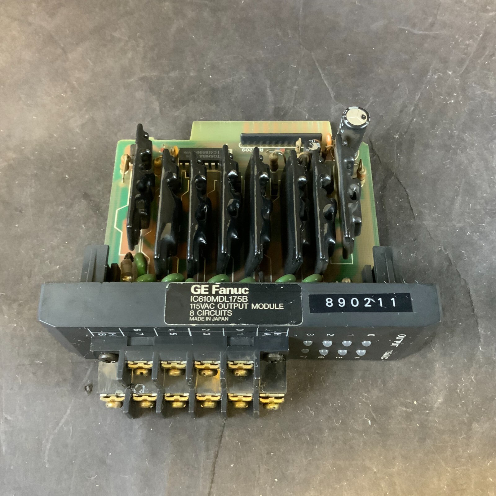 Used GE FANUC IC610MDL125B INPUT MODULE ($10 OBO)