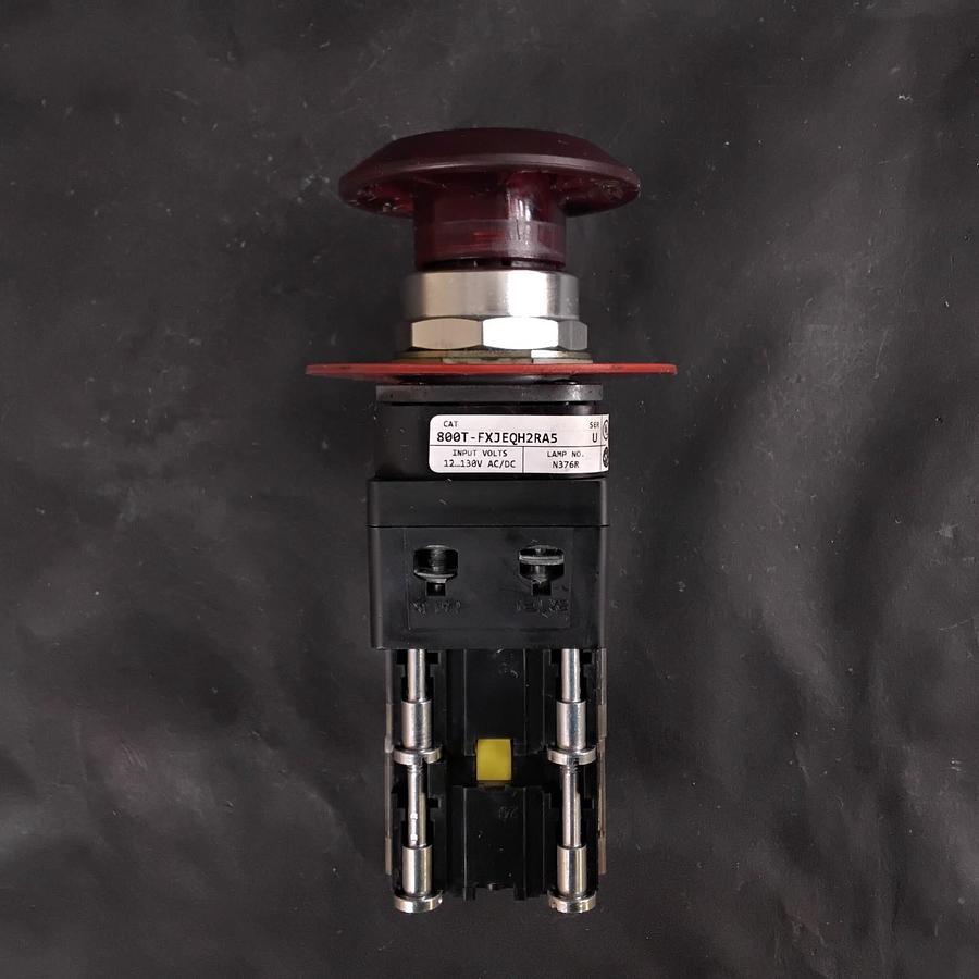 Used ALLEN BRADLEY 800T-FXJEQH2RA5 PUSHBUTTON SWITCH ($70 OBO)