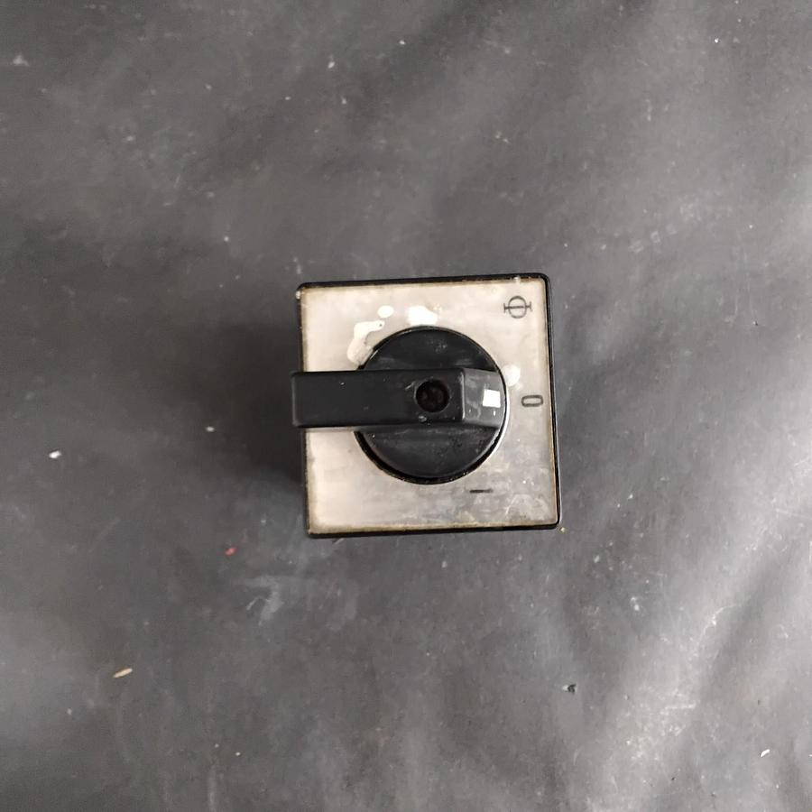 Used KRAUS & NAIMER CH10 ROTARY CAM SWITCH ($22 OBO)