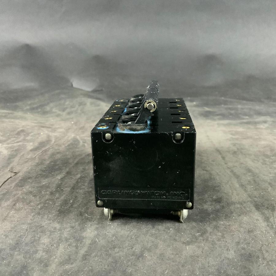 Used CARLING SWITCH AA5-X0-00-056-4D1-A CIRCUIT BREAKER ($80 OBO)