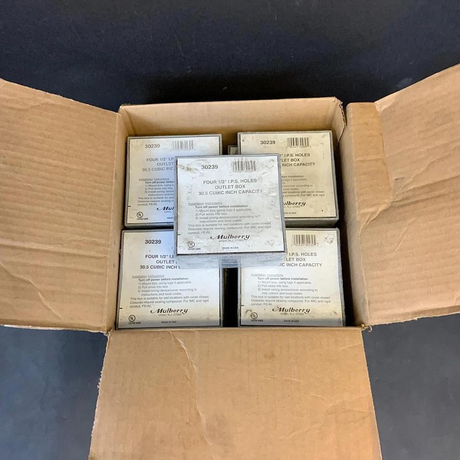 Used MULBERRY 30239 OUTLET BOX ($10 OBO)