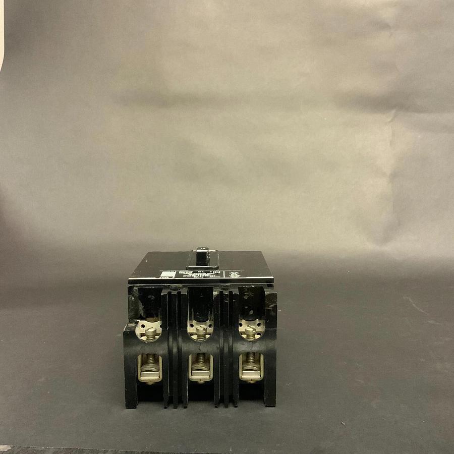 Used WESTINGHOUSE EHB3030 CIRCUIT BREAKER ($20 OBO)